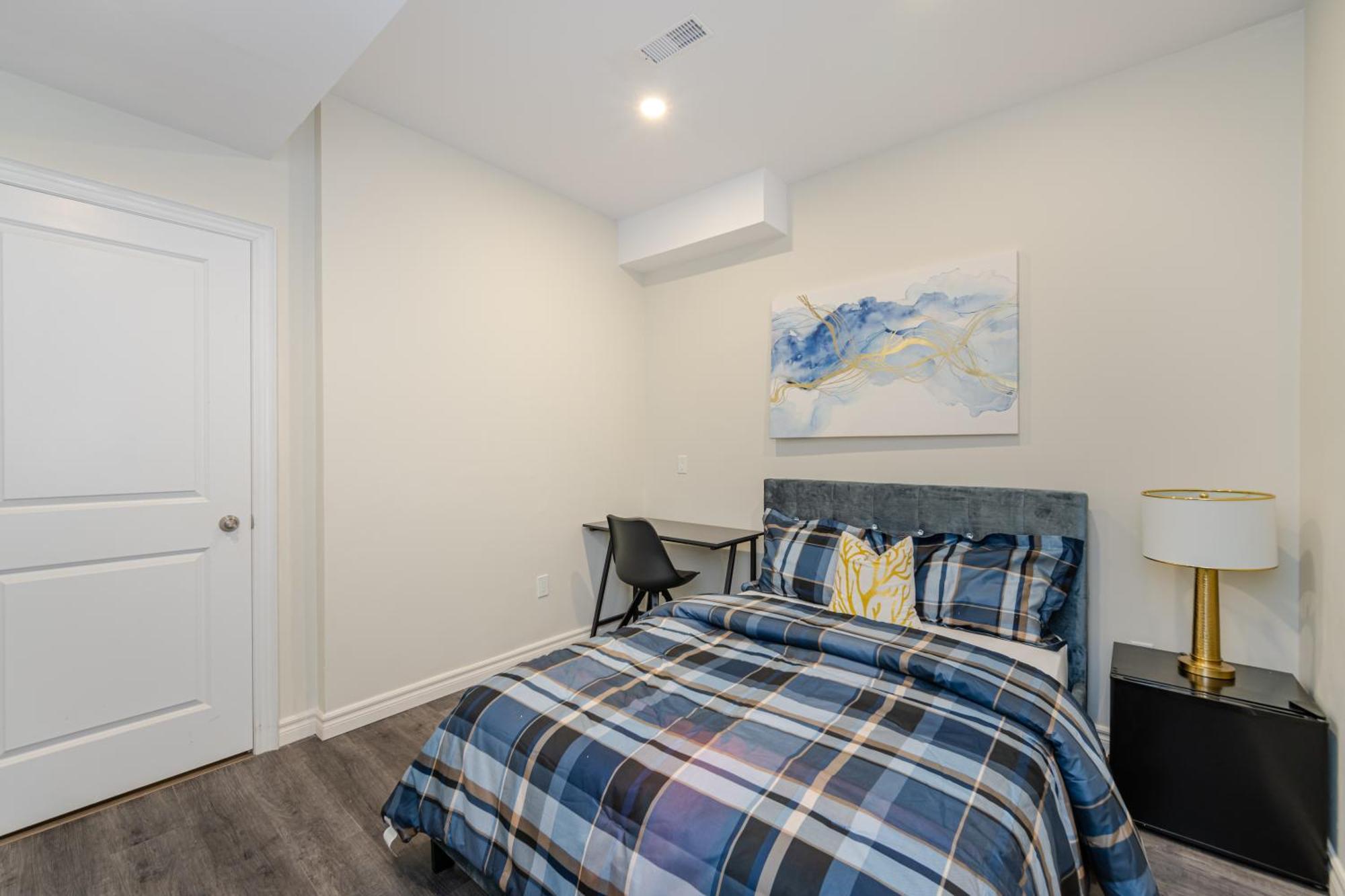 Private Basement Bedrooms In אוקוויל מראה חיצוני תמונה